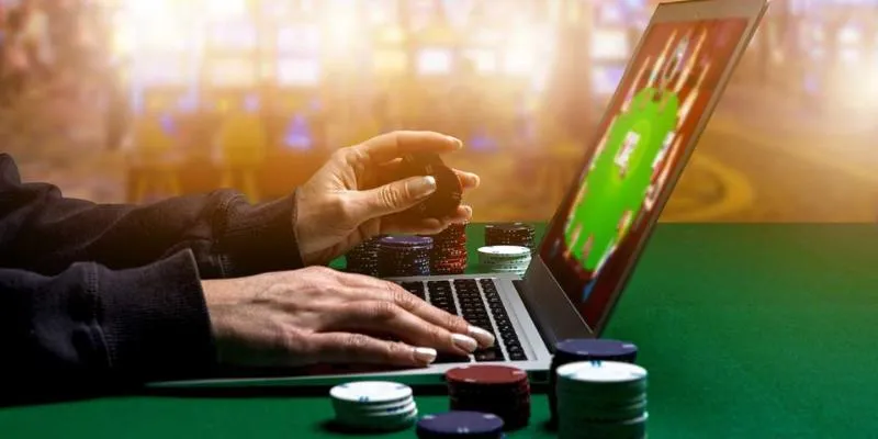 bat mi cac cach choi poker hieu qua an dam thang lon 11zon Bật mí các cách chơi Poker hiệu quả, ăn đậm thắng lớn