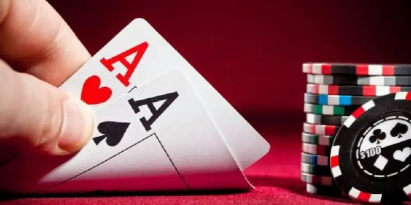 gioi thieu quy luat xi dach Giới thiệu về trò chơi đánh bài kịch tính xì dách