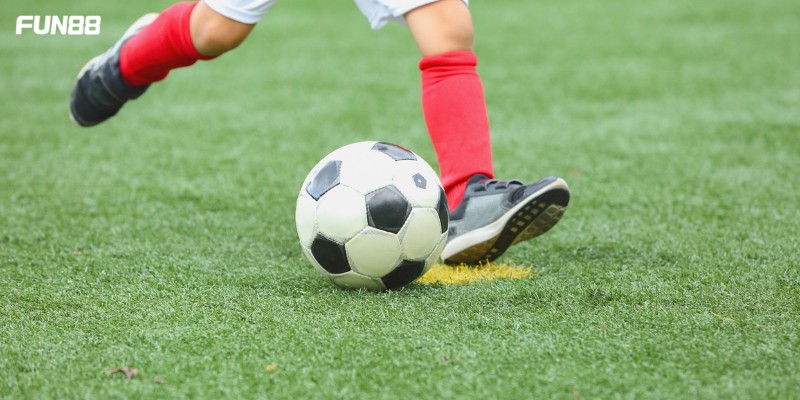 Tìm hiểu phương pháp chơi kèo đá phạt